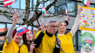 2025-02/250208-rt-demo-gegen-rechts